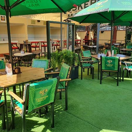 The Vip Luxury Lounge Hotel Kisumu Buitenkant foto