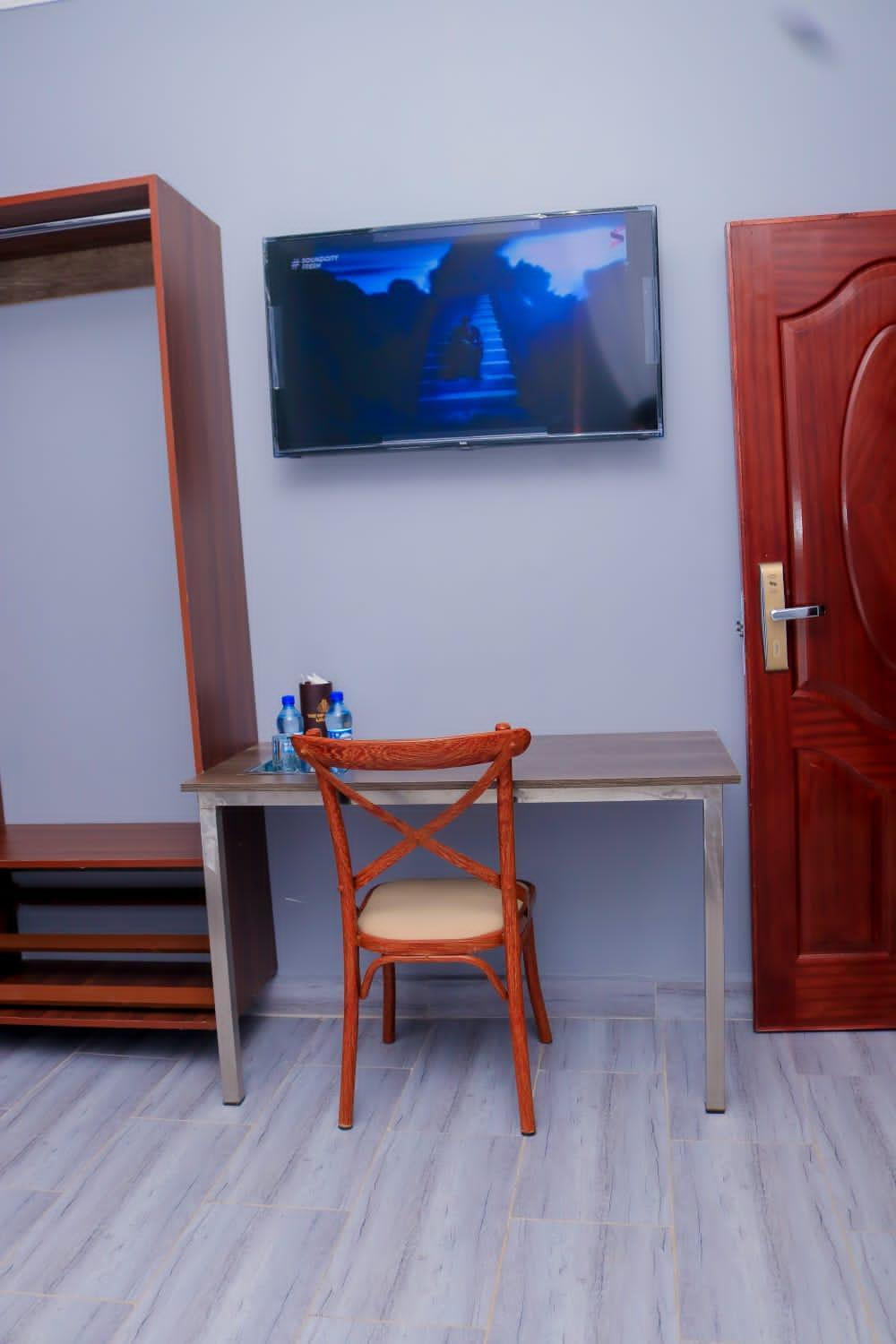 The Vip Luxury Lounge Hotel Kisumu Buitenkant foto