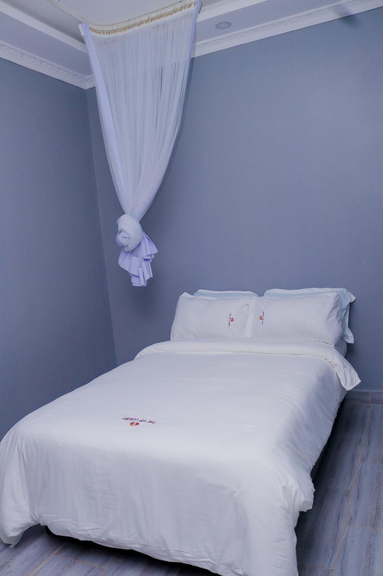 The Vip Luxury Lounge Hotel Kisumu Buitenkant foto